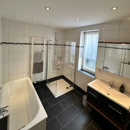 Kompakt Gottschalk Κάσελ